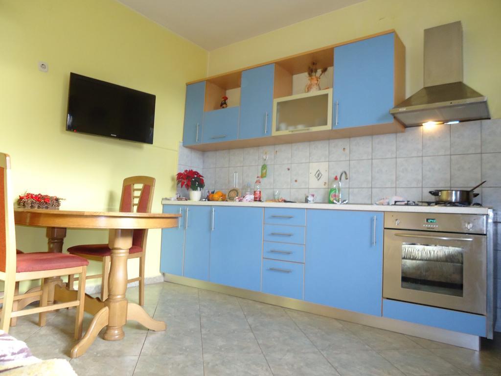 Apartments Vrsa Seline Exterior photo